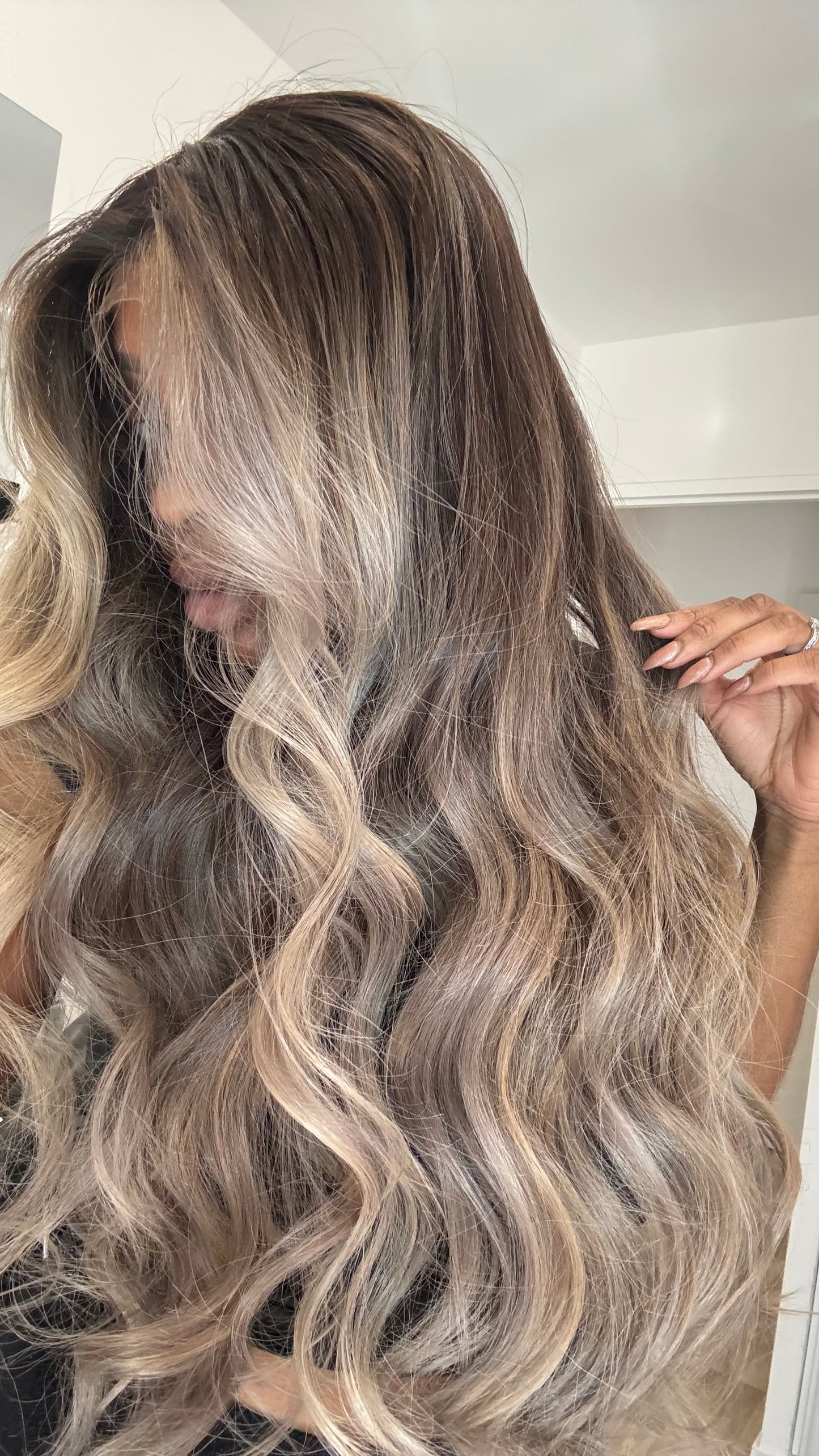 SL WIG
